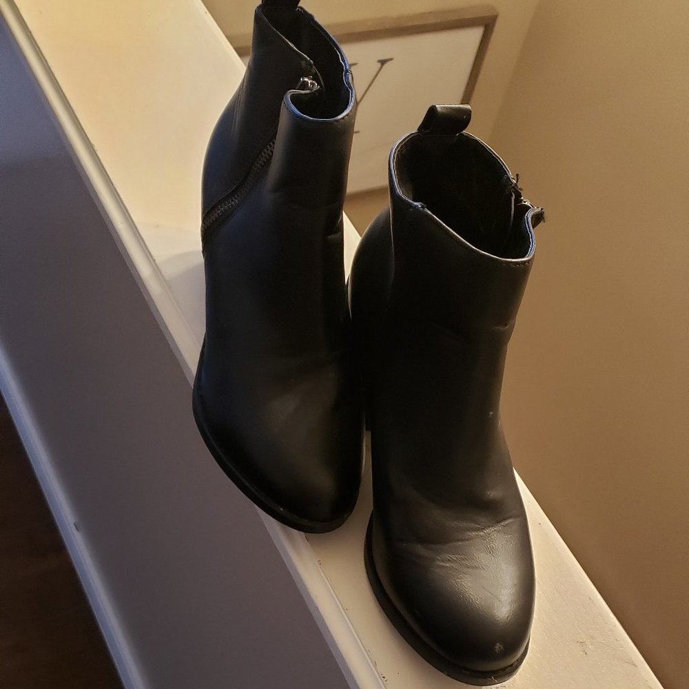 New, RAMPAGE Vida Black Ankle Boots Shoes 10 M - Picture 2 of 6